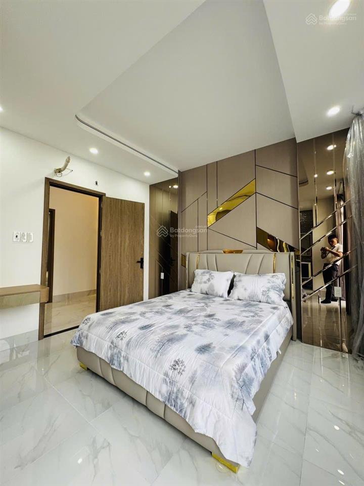 Nhà xây mới ngay chợ bình trị đông  ngang 5,4 dài 12m  2 tầng tặng full nội thất xịn  chỉ 4,5 tỷ