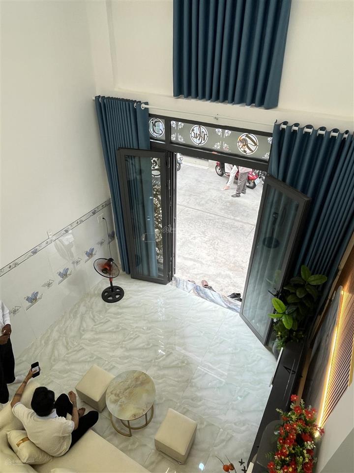 Hxh 7m thông hương lộ 2  giáp 413 lê văn quới  40m2 (4x10), 2 tầng đúc đẹp  chỉ 2,980 tỷ tl