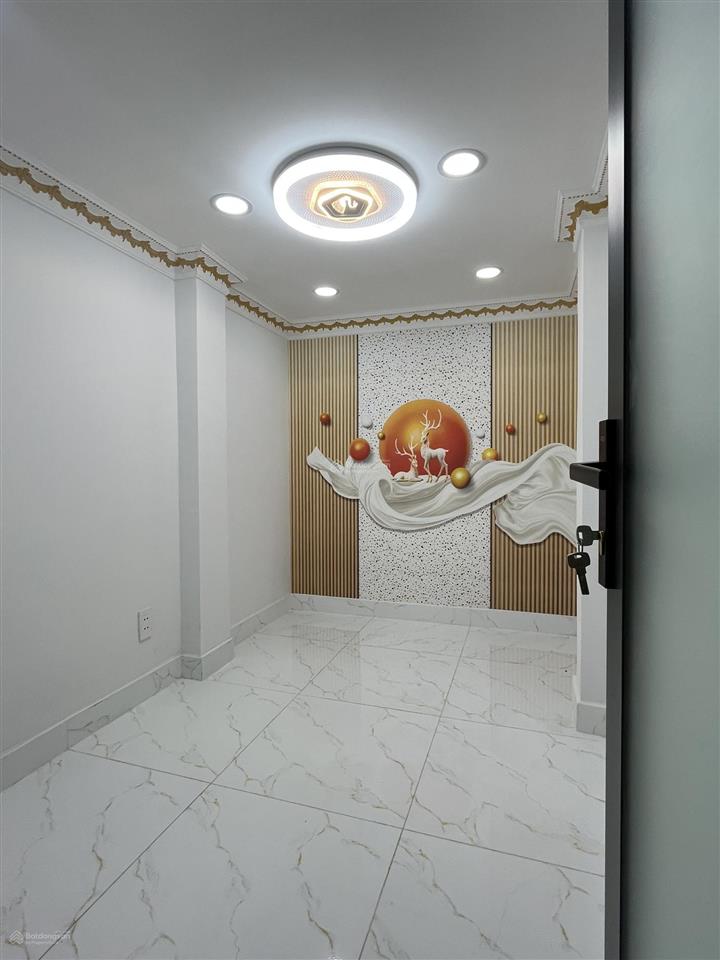 Cực hiếm chỉ 2,15 tỷ tl  số hồng riêng  15m2 (2x8m) 2 tầng hoàn công đủ  hẻm ba gác sát bên q6
