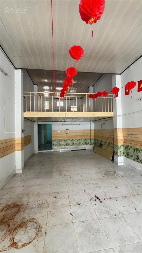 Nhà ngay chợ tân hương  ko lộ giới  4 19  đường nhựa 8m thông  chỉ 6.450 tỷ tl