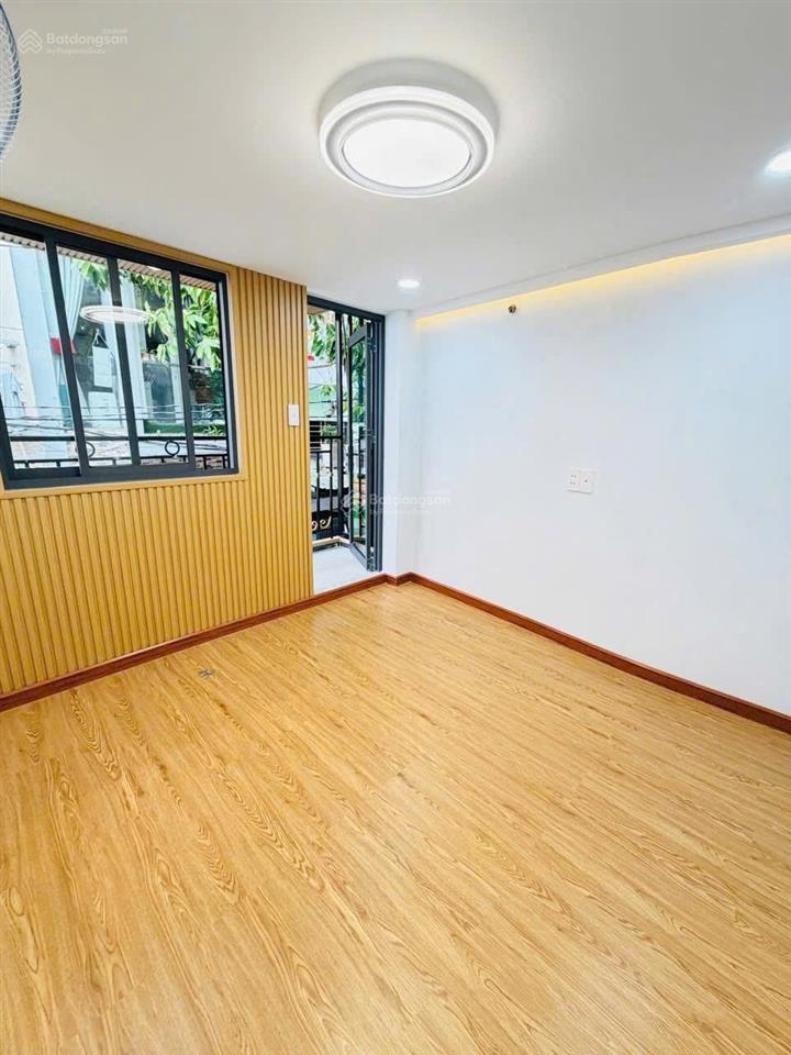 Bán căn nhà xây mới 100% trung tâm quận 10  trục vip tô hiến thành  giá tốt chỉ 2,88 tỷ tl