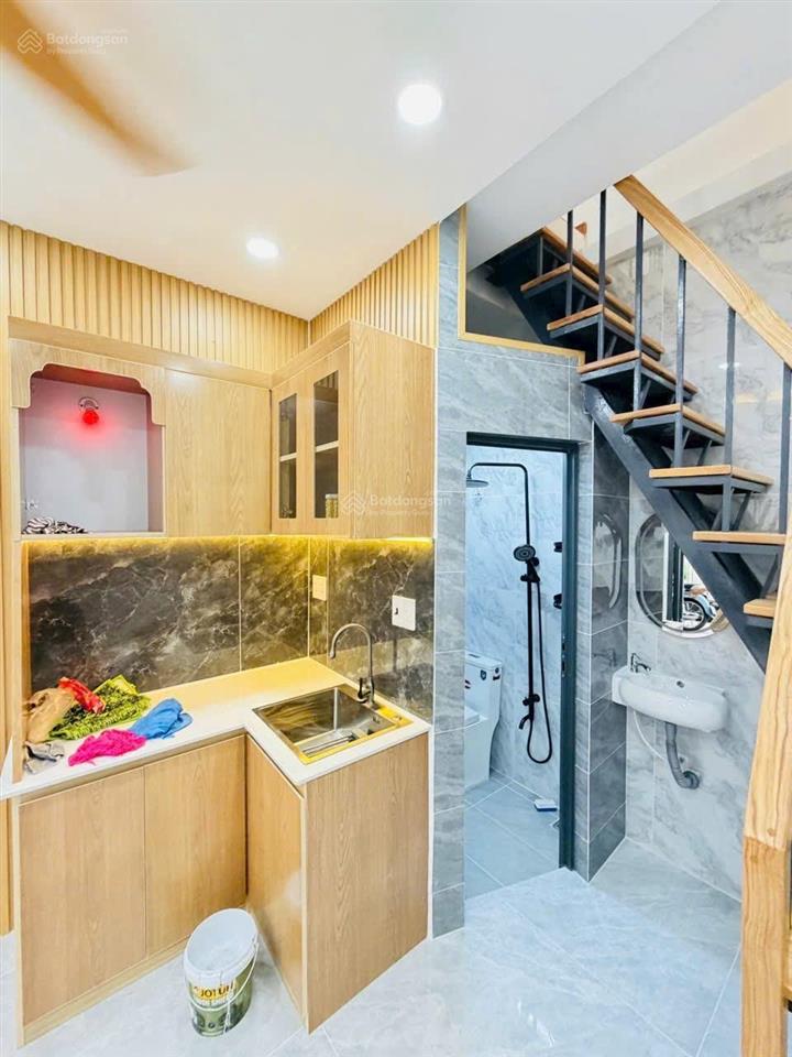 Bán căn nhà xây mới 100% trung tâm quận 10  trục vip tô hiến thành  giá tốt chỉ 2,88 tỷ tl