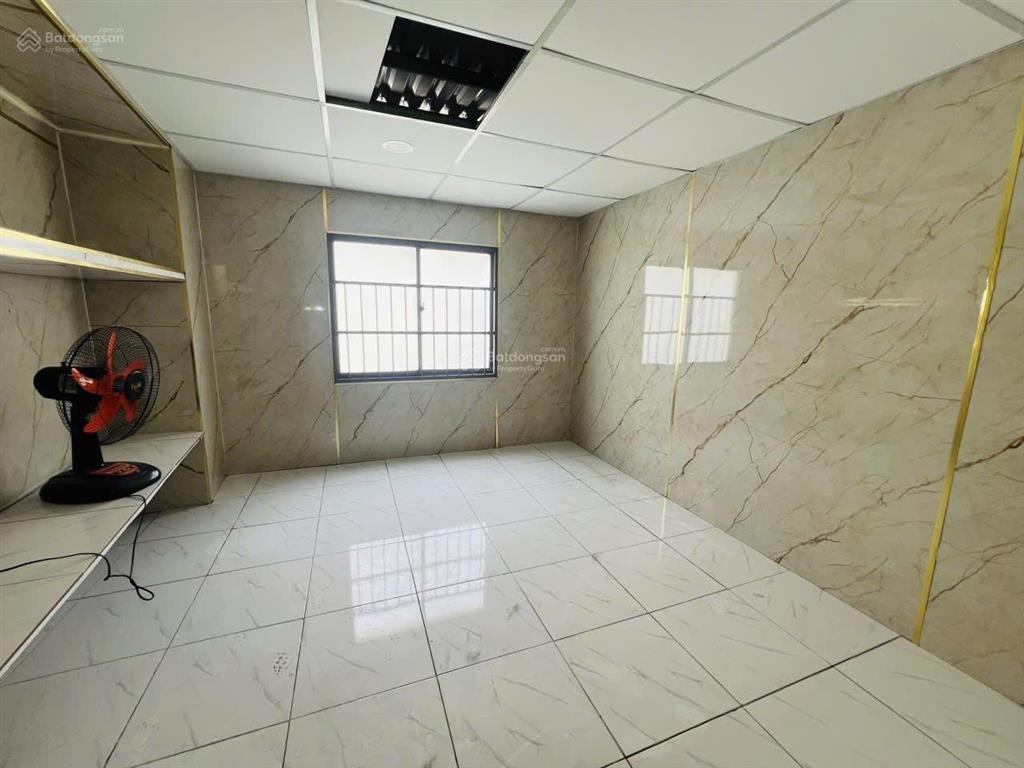 Chỉ 2.99 tỷ sở hửu nhà phố quận 1  42m2 sd, sổ hồng riêng, đ trần quang khải tân định