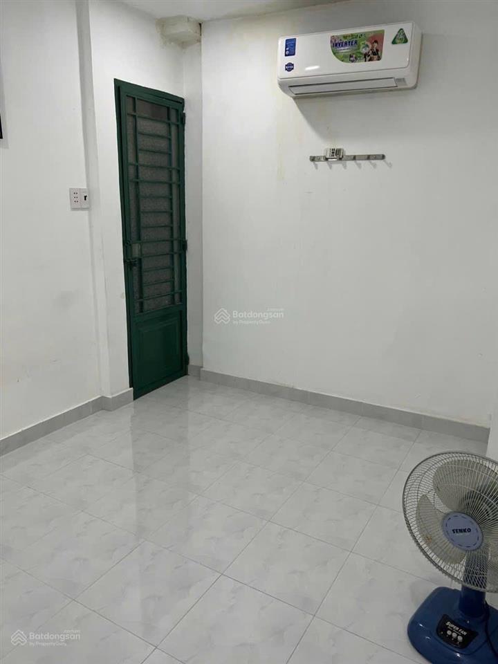 Duy nhất 1 căn  nhà siêu đẹp  trung tâm tp  giá tốt chỉ 1,850 tỷ nhà cmt8
