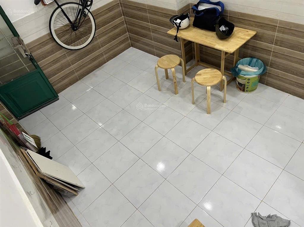 Duy nhất 1 căn  nhà siêu đẹp  trung tâm tp  giá tốt chỉ 1,850 tỷ nhà cmt8