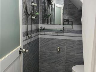 Duy nhất 1 căn  nhà siêu đẹp  trung tâm tp  giá tốt chỉ 1,850 tỷ nhà cmt8