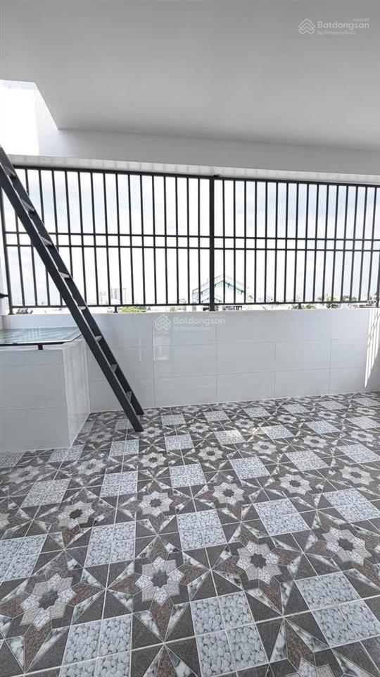 Siêu phẩm thang máy 450kg  chỉ 7,8 tỷ tl  55m2 (5.2 x 11m)  5 tầng  4pn  nở hậu tài lộc