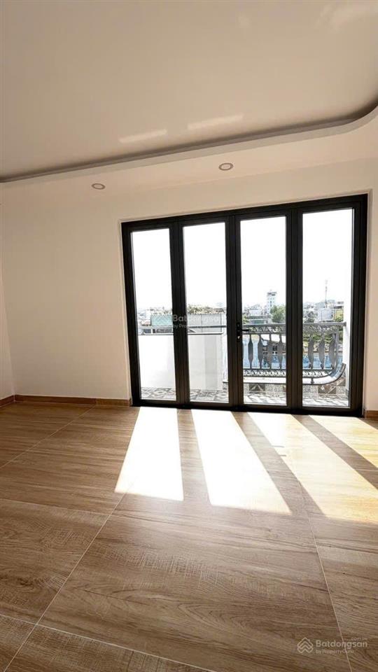 Siêu phẩm thang máy 450kg  chỉ 7,8 tỷ tl  55m2 (5.2 x 11m)  5 tầng  4pn  nở hậu tài lộc