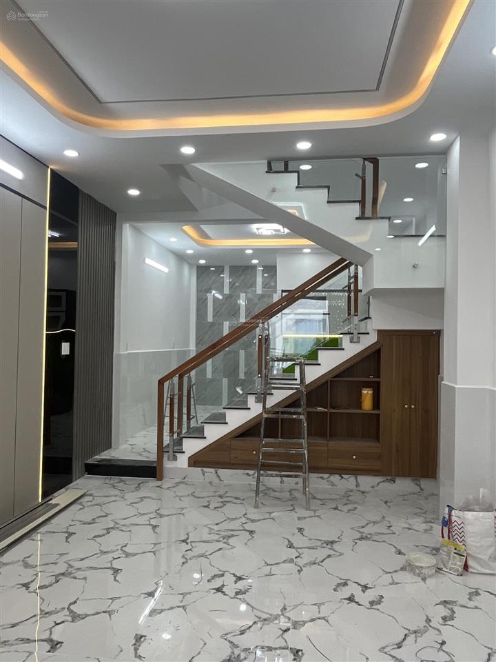 Chỉ 4.950 tỷ  nhà gần chợ gò xoài  48m2 ( 4 x 12) 2 tầng đúc  đường ôtô