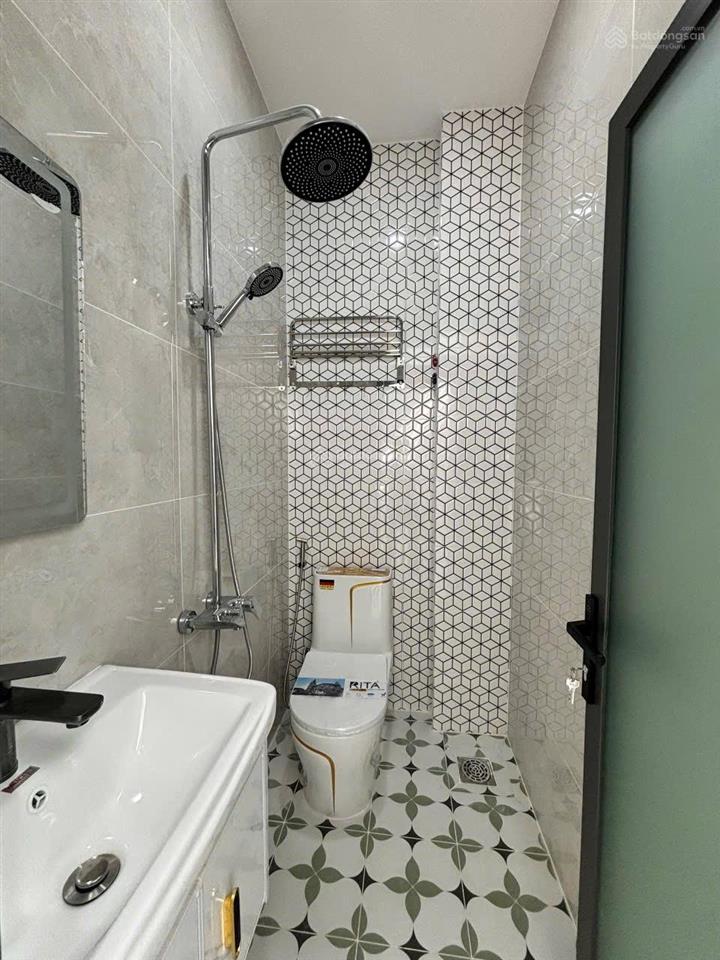 Bán nhà riêng tại đường số 13, 3,5 tỷ, 24 m2, 2pn, 2wc, 2 tầng