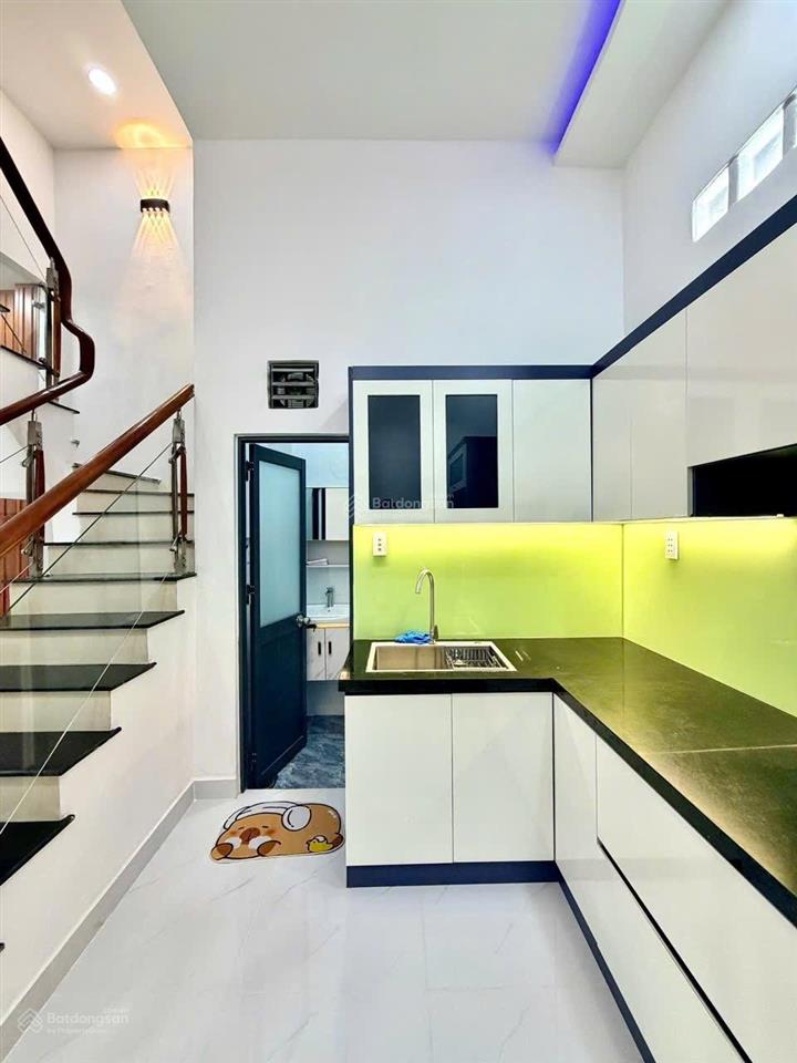 Trương phước phan giáp lê văn quới  32m2 (4 x 8)  hẻm 4m thông 3,99 ty