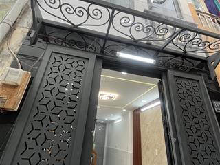 Nhỏ nhưng có võ  21m2 (3x7) 2 tầng shr  h3g sát chợ  giáp q6 chỉ 3,050 tỷ tl