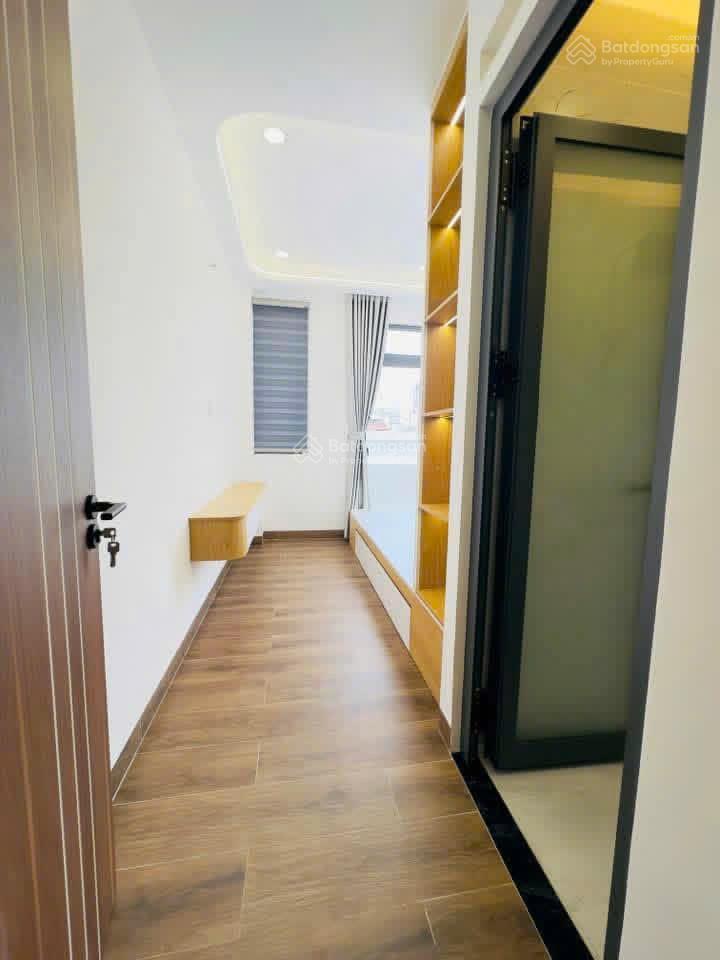 Nhà mới 5 tầng  52m2 ( 3.9 x 13.5)  4pn  đường 5m thông  không qh, không lg  chỉ 7.4 tỷ tl