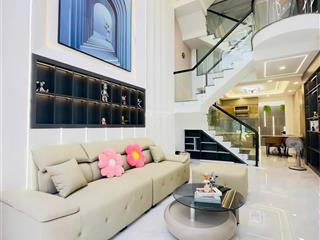 Nhà mới 5 tầng  52m2 ( 3.9 x 13.5)  4pn  đường 5m thông  không qh, không lg  chỉ 7.4 tỷ tl
