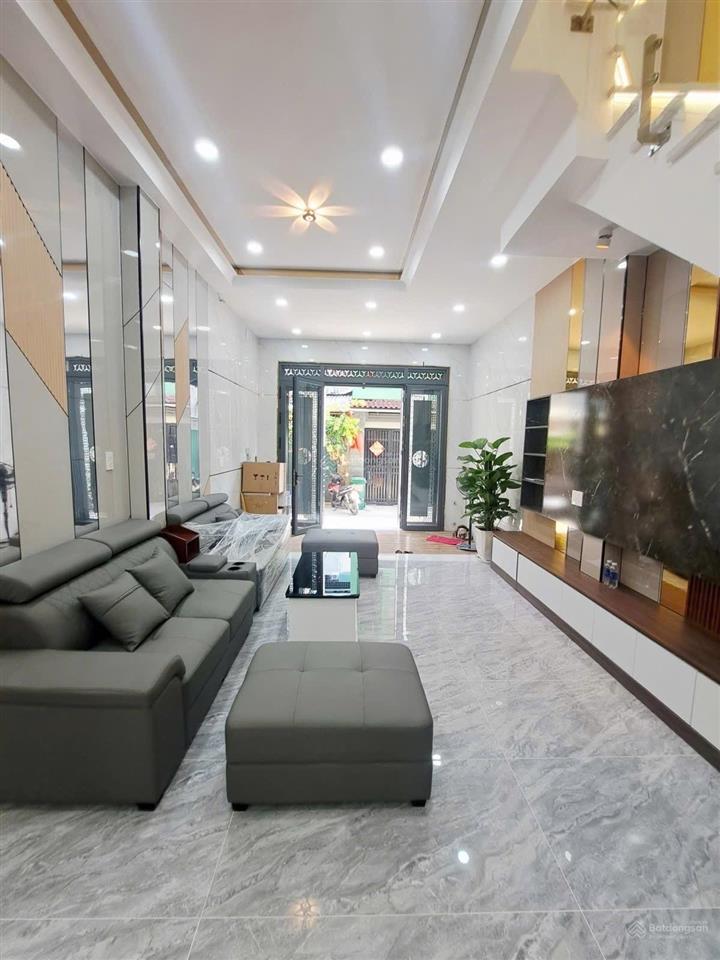 Bán nhà đẹp hương lộ 2  giáp lê văn
quới  hẻm xe hơi thông  55m2 4
tầng  chỉ 7,5 tỷ tl