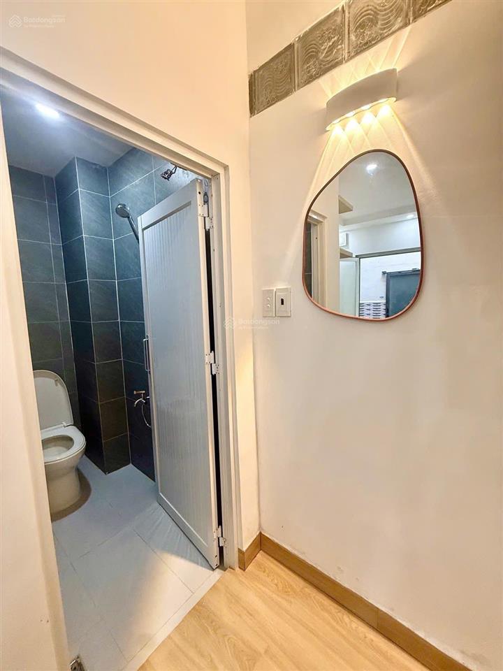 Chỉ 2,950 tỷ tl. kế bên quận 3  quận 10 nhà đẹp trung tâm tân bình giá cực tốt nhà mới ở ngay