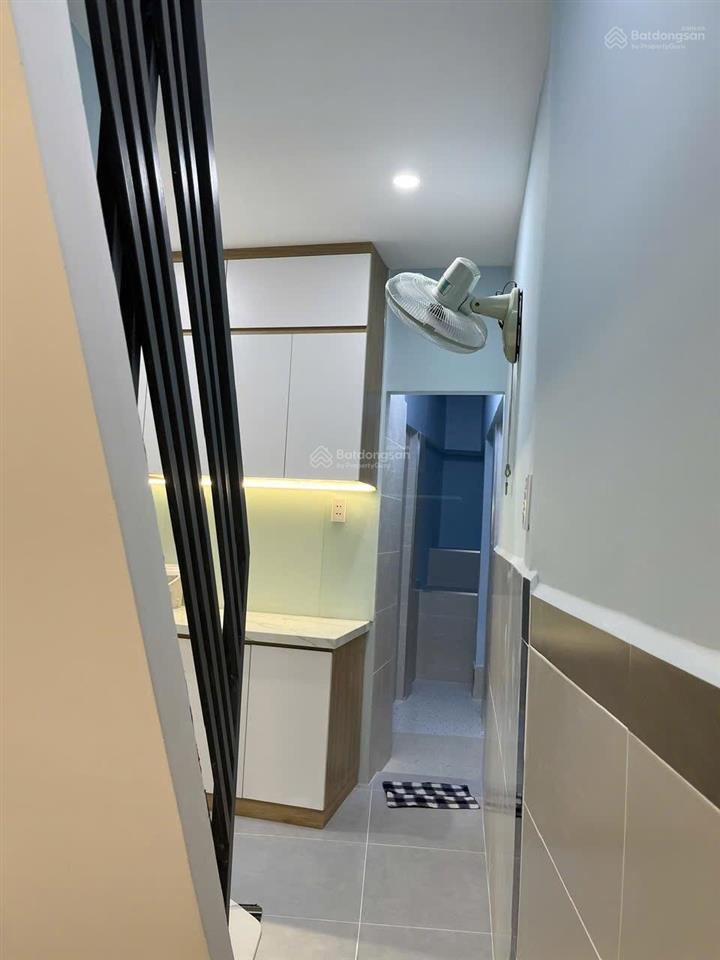 Chủ xoắn bán giám mạnh 150 triệu
giá mới chỉ 3.8 tỷ tl. bán gấp nhà nhỏ xinh  công năng đỉnh 