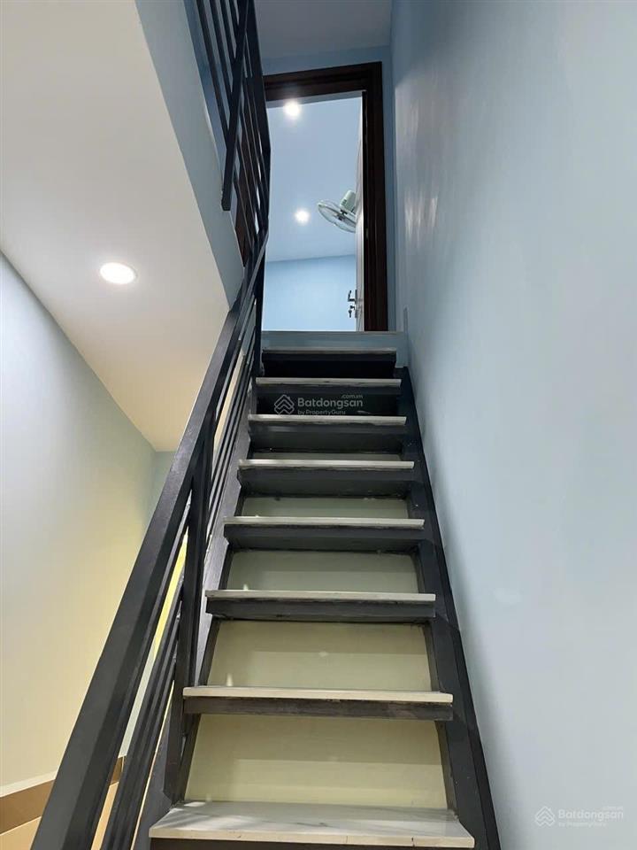 Chủ xoắn bán giám mạnh 150 triệu
giá mới chỉ 3.8 tỷ tl. bán gấp nhà nhỏ xinh  công năng đỉnh 
