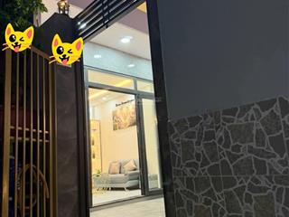 5,1 tỷ tl nhà 1/ cách 1 căn ra mt trương phước phan, sát bên chung cư hoàng kim thế gia