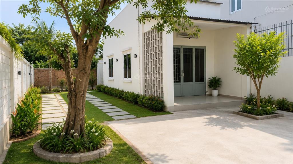 Diện tích lớn 250m2 thổ cư nhà vườn cũ tiện xây mới đường dương công khi giá tốt đường vào 6m thông