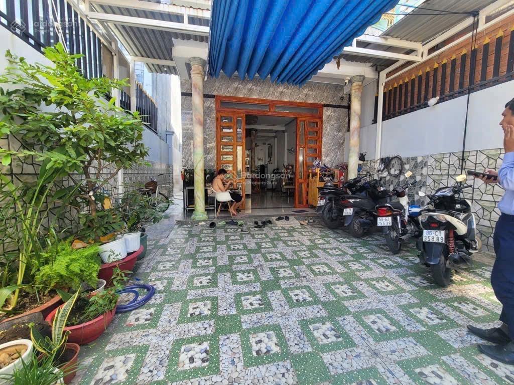 Mtkd 6x20 ttt14 sát đặng thúc vịnh diện tích lớn giá tốt kinh doanh đỉnh