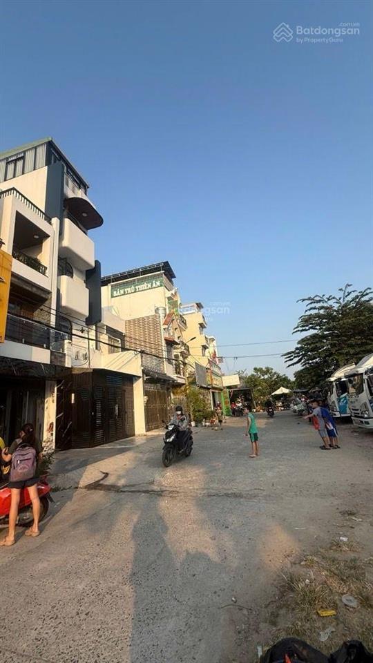 Chưa tới 5 tỷ căn nhà 4 tầng ngay hiệp thành cyty hxh 6m cực đẹp