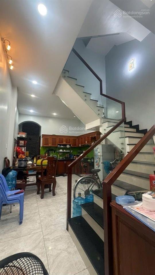 Chưa tới 5 tỷ căn nhà 4 tầng ngay hiệp thành cyty hxh 6m cực đẹp