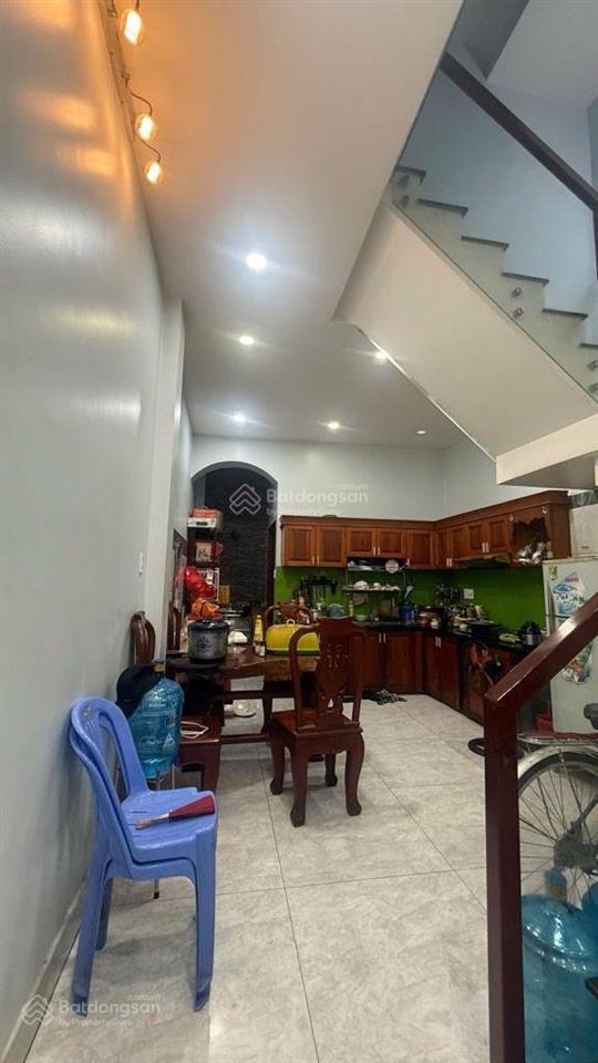 Chưa tới 5 tỷ căn nhà 4 tầng ngay hiệp thành cyty hxh 6m cực đẹp