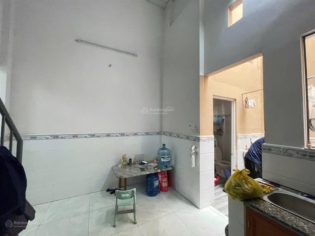 Giá tốt chỉ duy nhất 1 căn 4x15 trịnh thị miếng ngay chợ giáp ranh quận 12