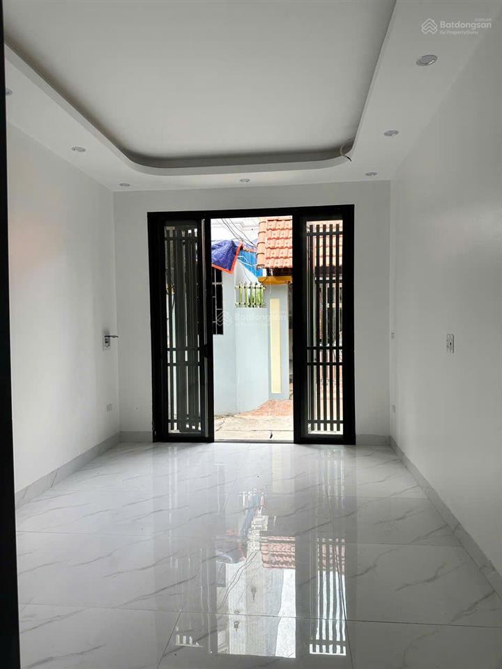 Chính chủ gửi bán nhà biên gianghà đông , nhà 3pn xây dựng chắc chắn, đủ pháp lý