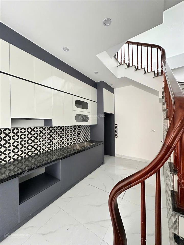 Chính chủ gửi bán nhà biên gianghà đông , nhà 3pn xây dựng chắc chắn, đủ pháp lý