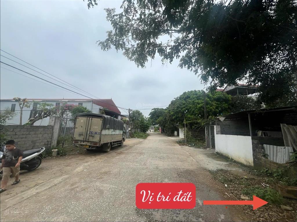 Bán 1088m2 trục chính tại xuân linh  thuỷ xuân tiên ( nay thuộc xuân mai )