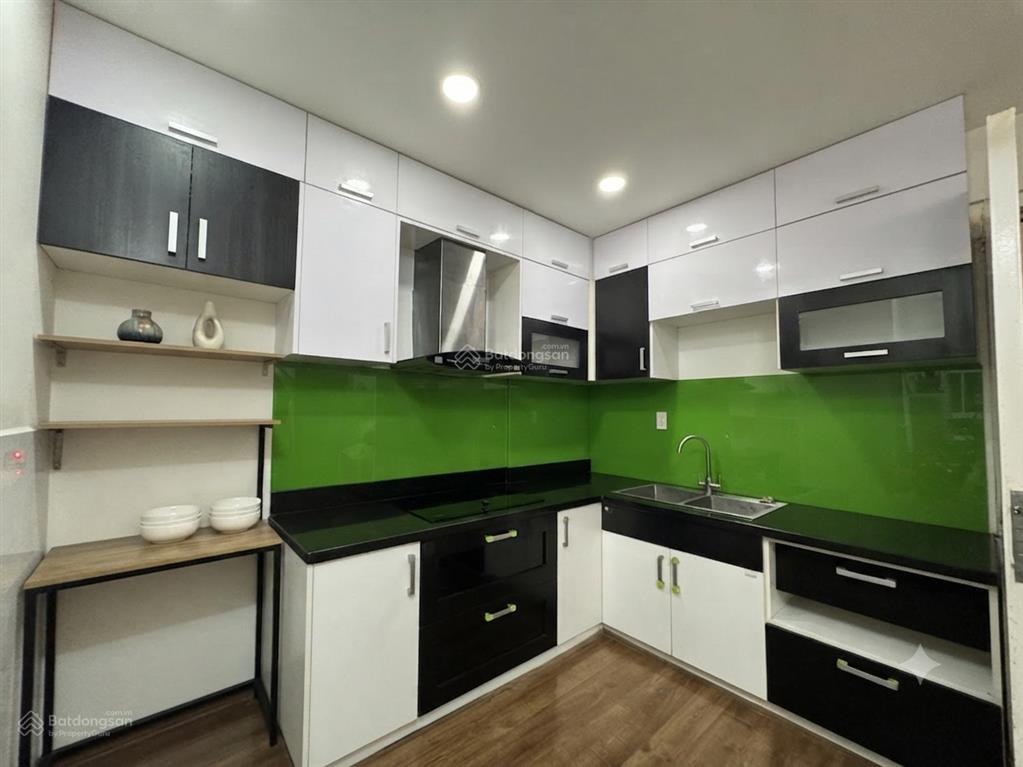 Căn hộ 69m², view ngoài nhỉnh 2t, nhà đẹp đủ nội thất