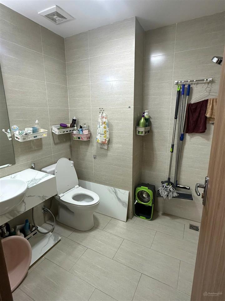 Cần bán gấp căn hộ 81m2 giá 6.3 tỷ tại le grand jardin sài đồng, quận long biên, hà nội