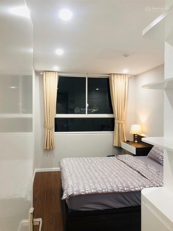 Gia đình tôi bán căn chung cư 8x đầm sen 48m2  2 phòng ngủ 2,39 tỷ(còn giảm cho người thiện chí)