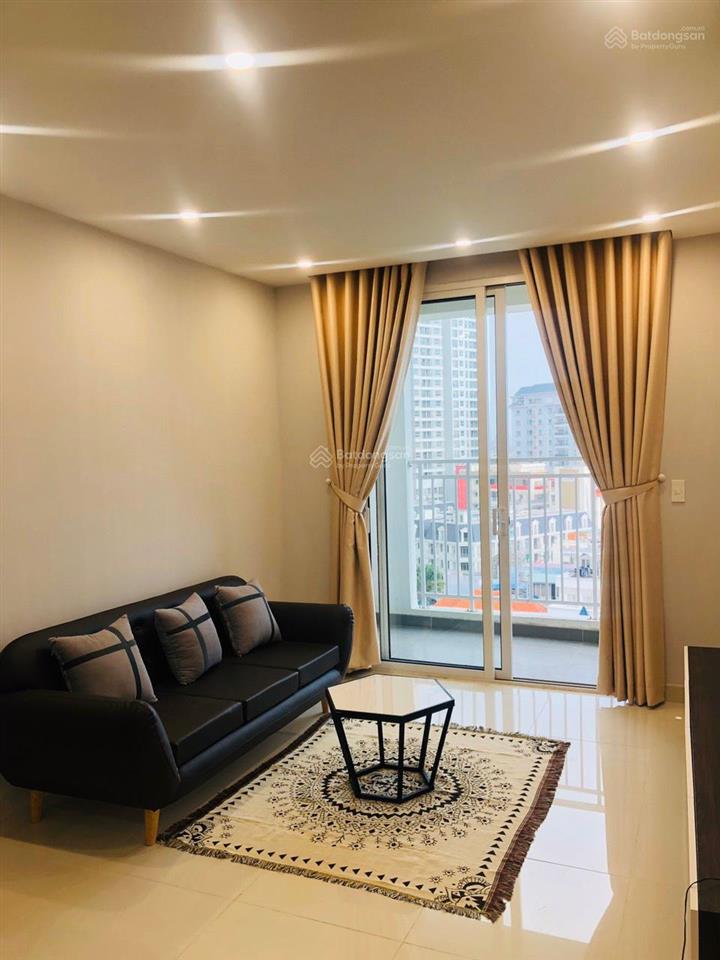 Gia đình tôi bán căn chung cư 8x đầm sen 48m2  2 phòng ngủ 2,39 tỷ(còn giảm cho người thiện chí)