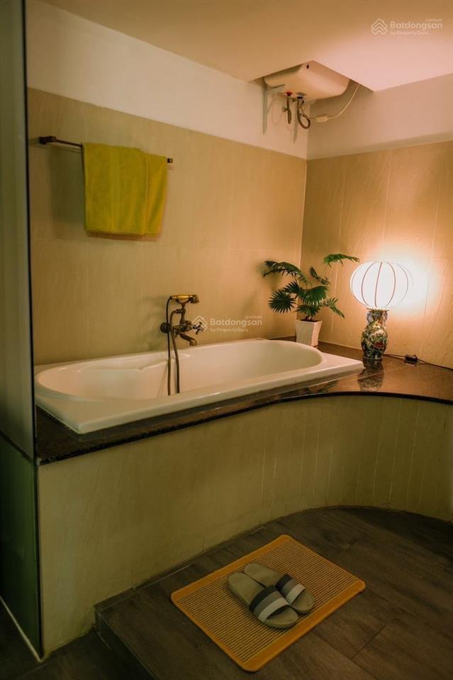 Cần bán ngay chung cư bàu cát 95m2  3 phòng ngủ giá 5,1 tỷ