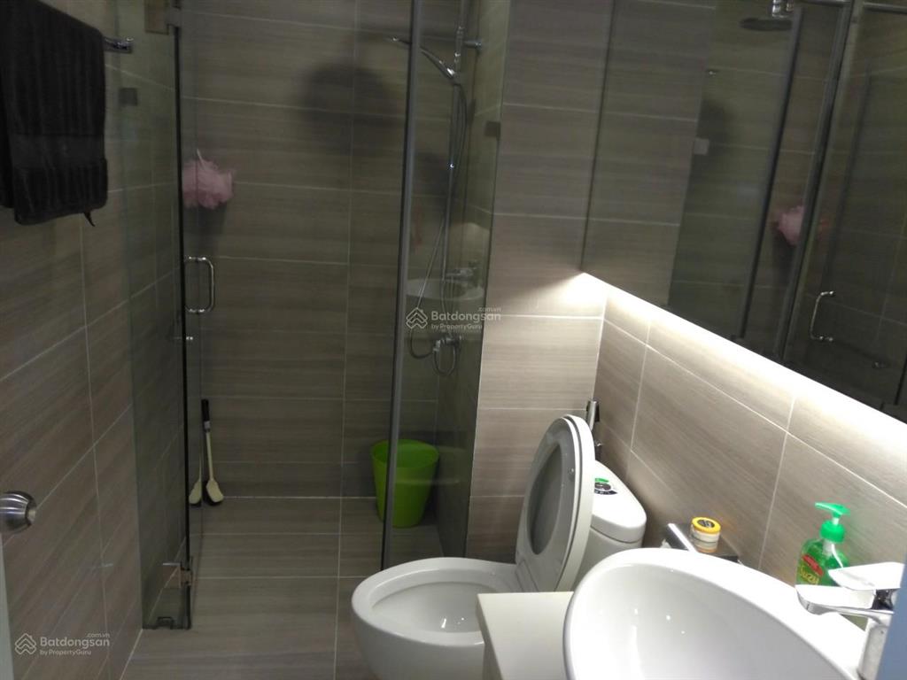 Chính chủ gửi bán căn hộ 155 nguyễn chí thanh, quận 5 65m2, nhà đẹp, giá thực
