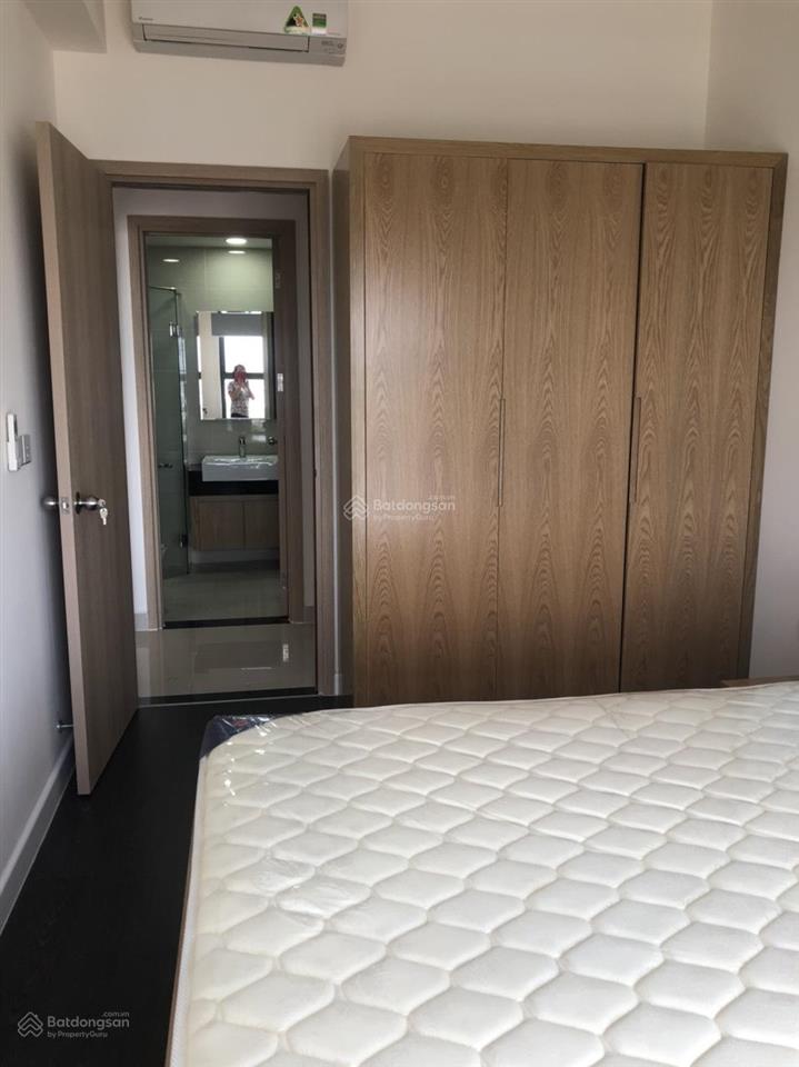 Bán căn hộ sacomreal tân phú  80m2 lầu cao  chỉ 3,4 tỷ