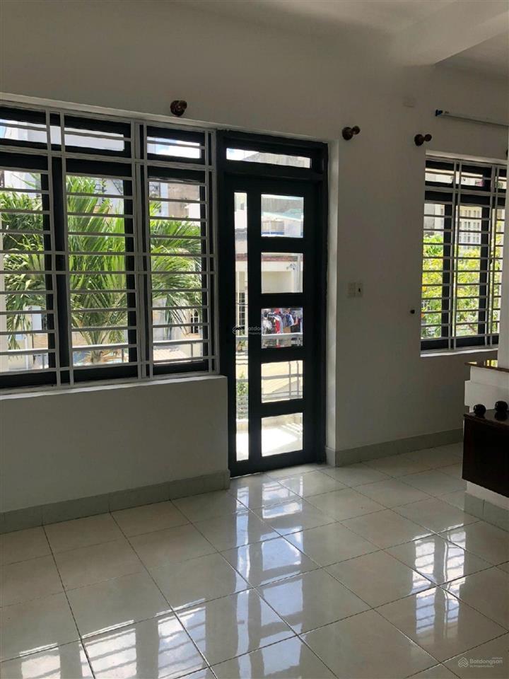 [683]  bán nhà gần phạm văn đồng  dt hơn 79m