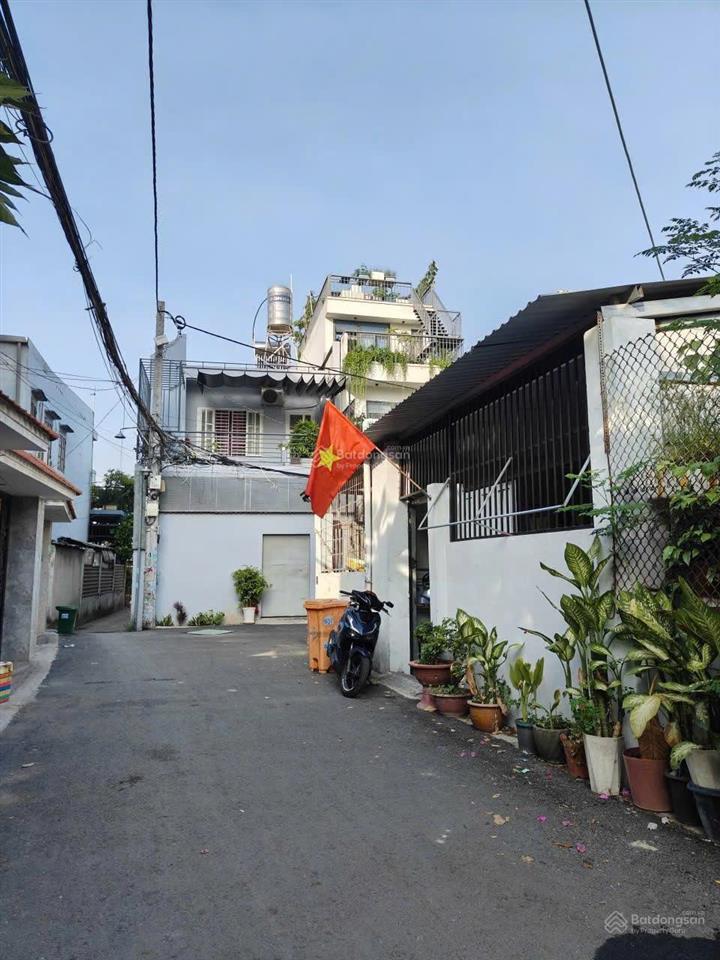 [689]nhà hiệp bình  hẻm nhựa xe hơi  ngang hơn 5m