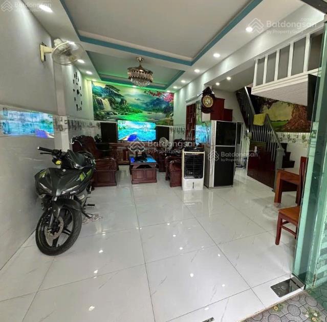 (332)bán nhà ngay mặt tiền trung tâm  chỉ dưới 5 tỷ