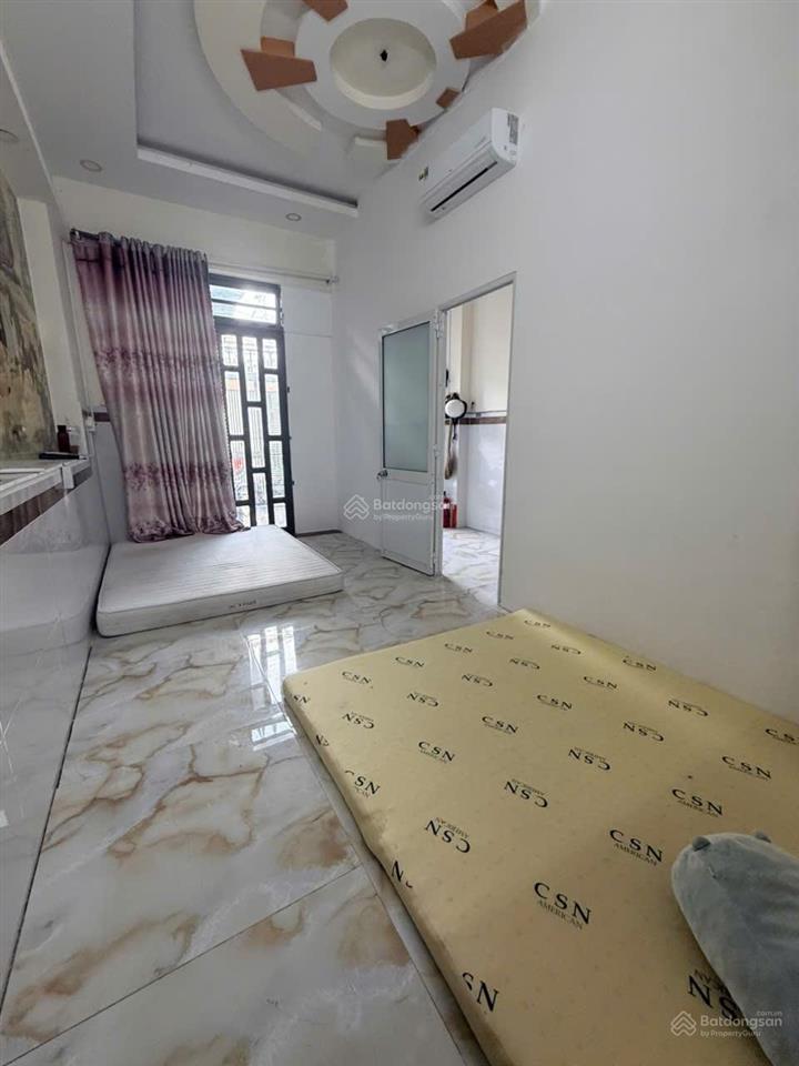 Cho thuê chdv có pn riêng + bếp lớn ngay hiệp bình