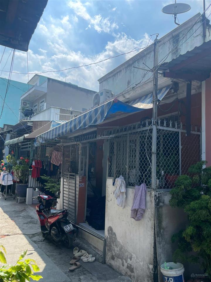 Nhà nguyễn cửu phú chỉ 2tỷ950, 52m2