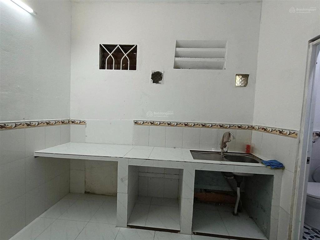 Nhà nguyễn cửu phú chỉ 2tỷ950, 52m2