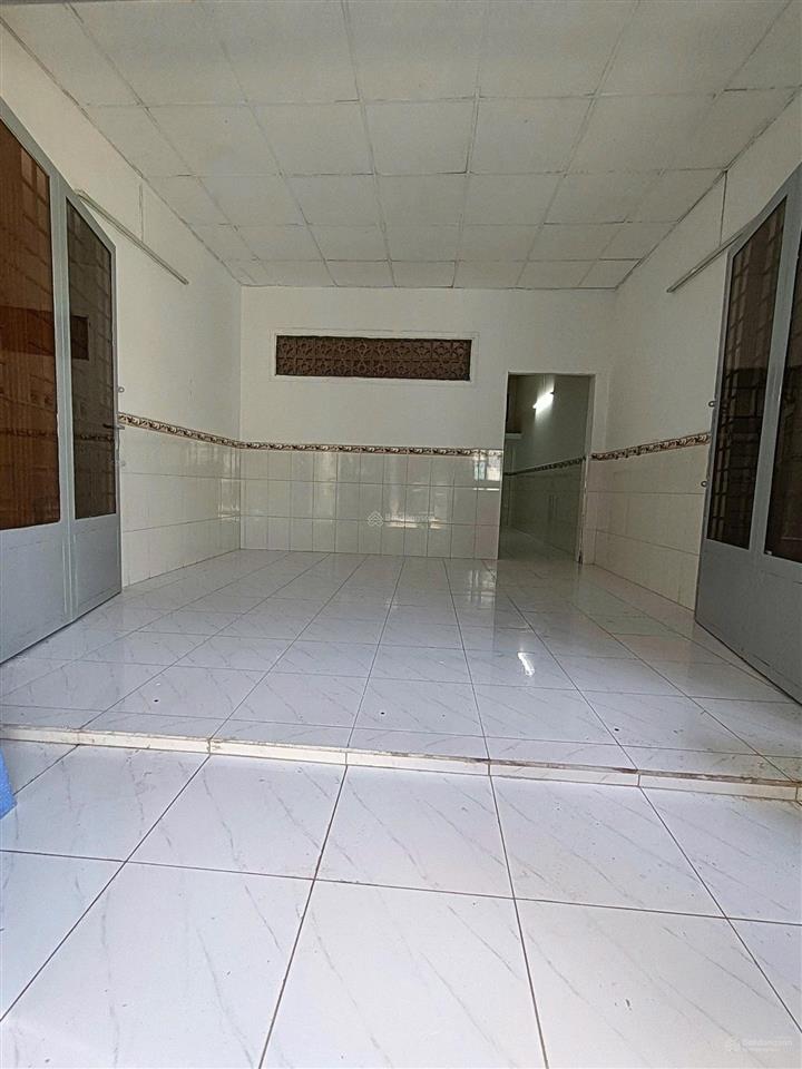 Nhà nguyễn cửu phú chỉ 2tỷ950, 52m2