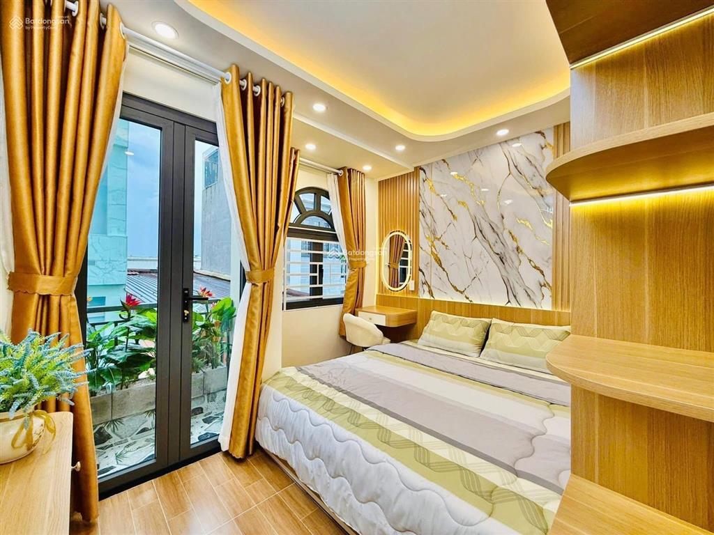Em hào 0902 811 *** nhà 4.35tỷ tô hiến thành q. 10 4x9 (36m2) 4pn 3wc, hẻm 5m full nội thất  shr