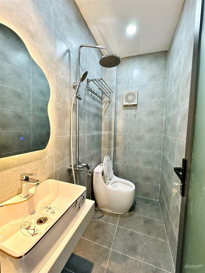 Em hào 0902 811 *** nhà 5tỷ1 gần tân kỳ tân quý, 48m2 (4x12m) 4 tầng  3 pn, 3wc, sổ hồng riêng