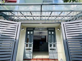 Em hào 0902 811 *** chỉ 4tỷ1 nhà phan huy ích  2 tầng dt 66.7m2  2 phòng ngủ, 2 wc  sổ đỏ