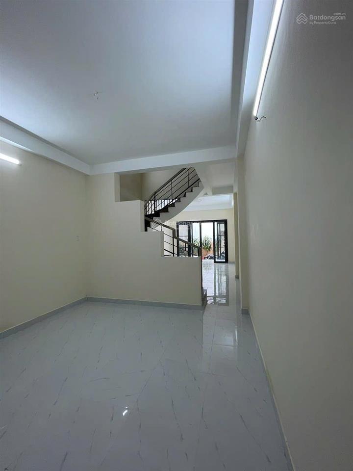 Hào 0902 811 *** nhà hẻm nguyễn văn yến, tân phú 4mx9m 1 trệt 1 lầu 2 phòng ngủ